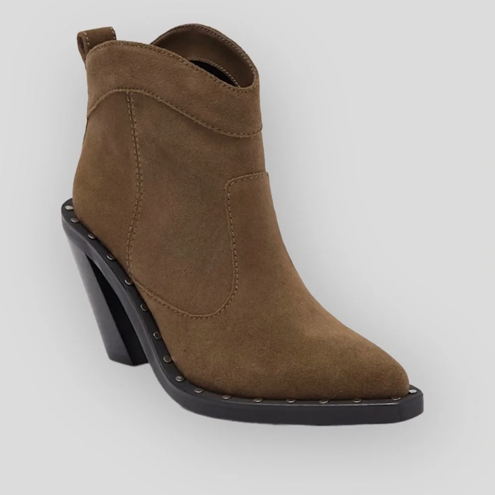 Rebecca Minkoff Ankle Boot ♥️ Like and get 40%‎ offer!